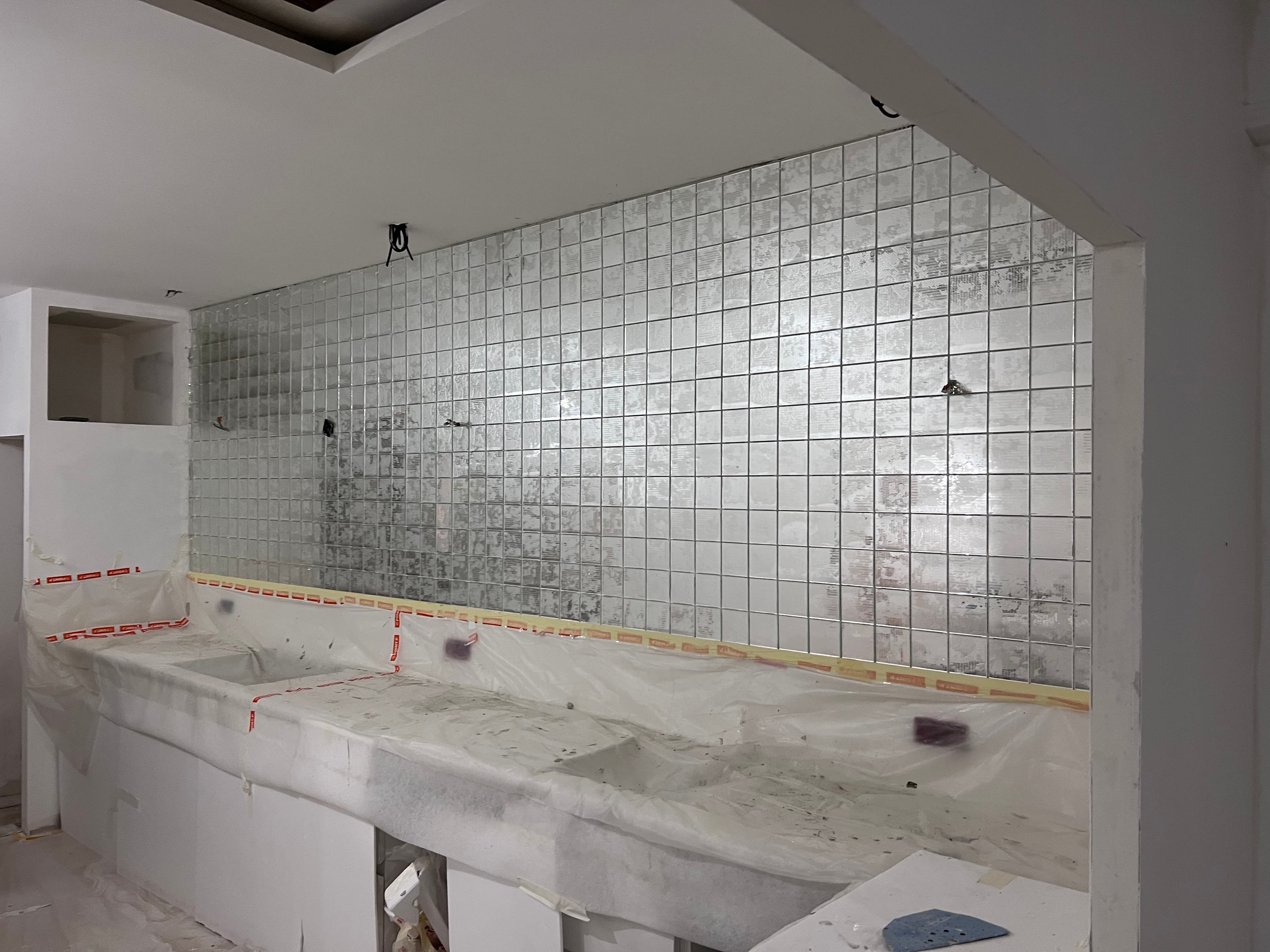 Crédence effet mirroir