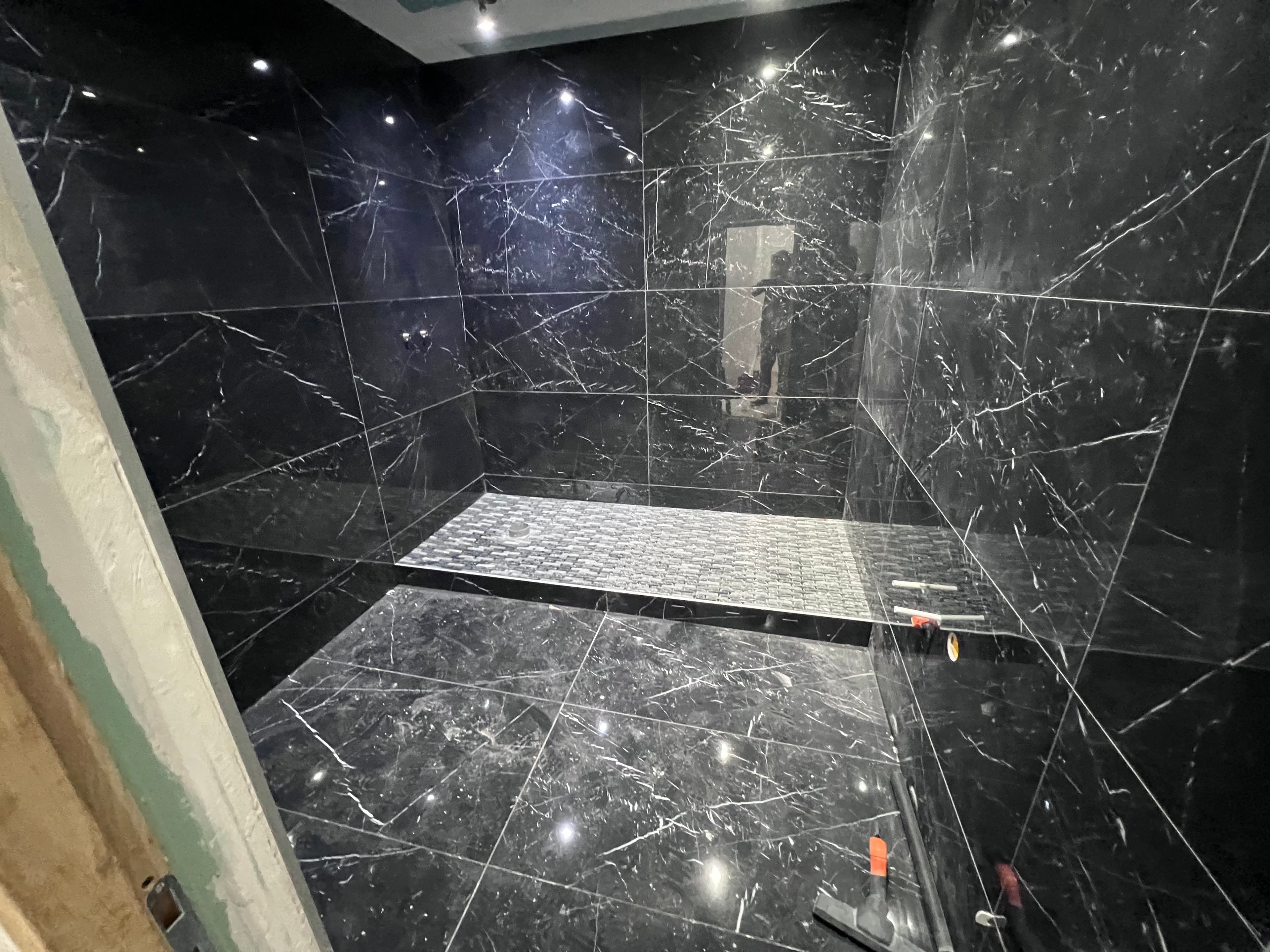 Salle de Bain en marbre noir