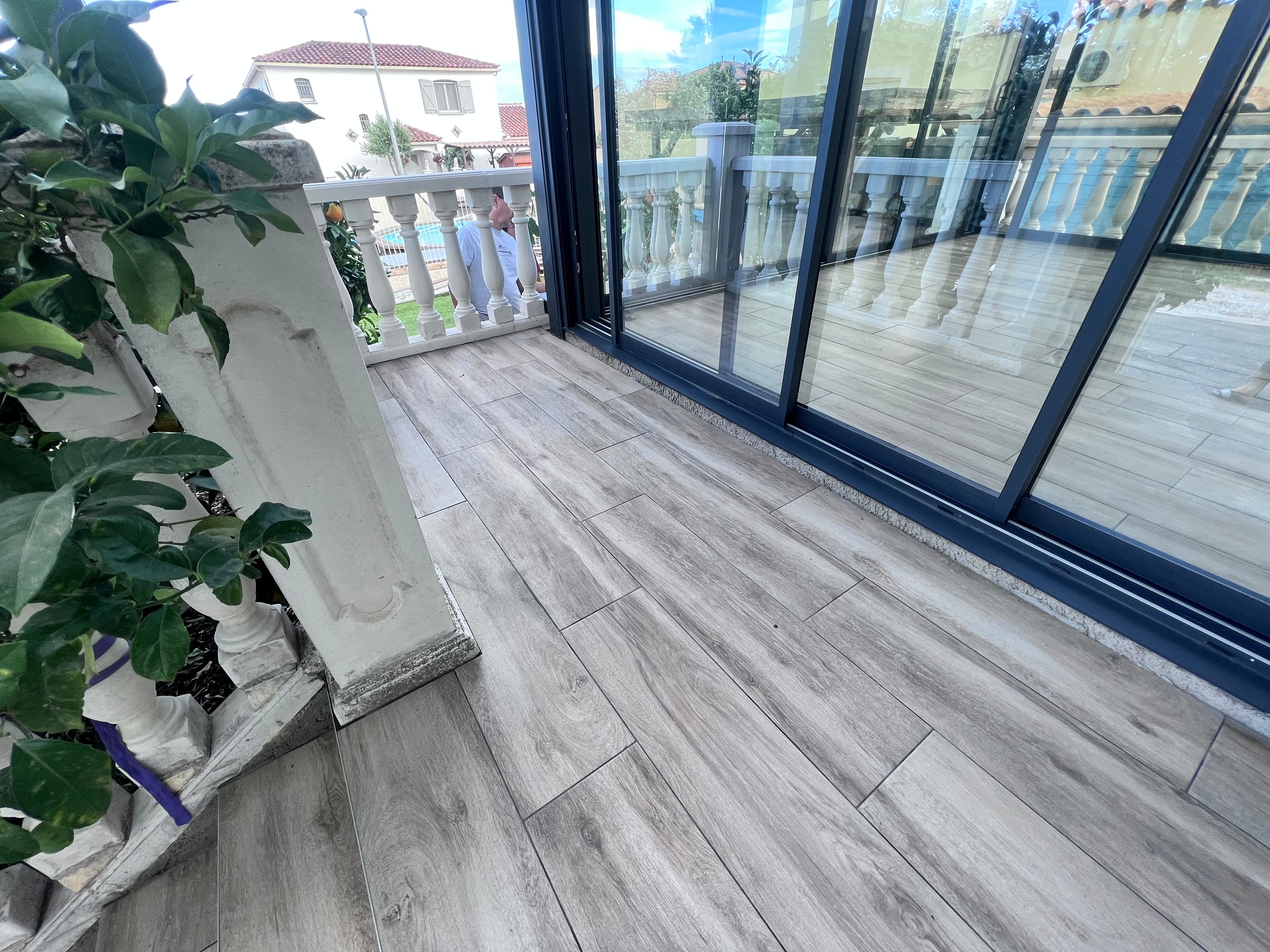 Veranda en imitation parquet
